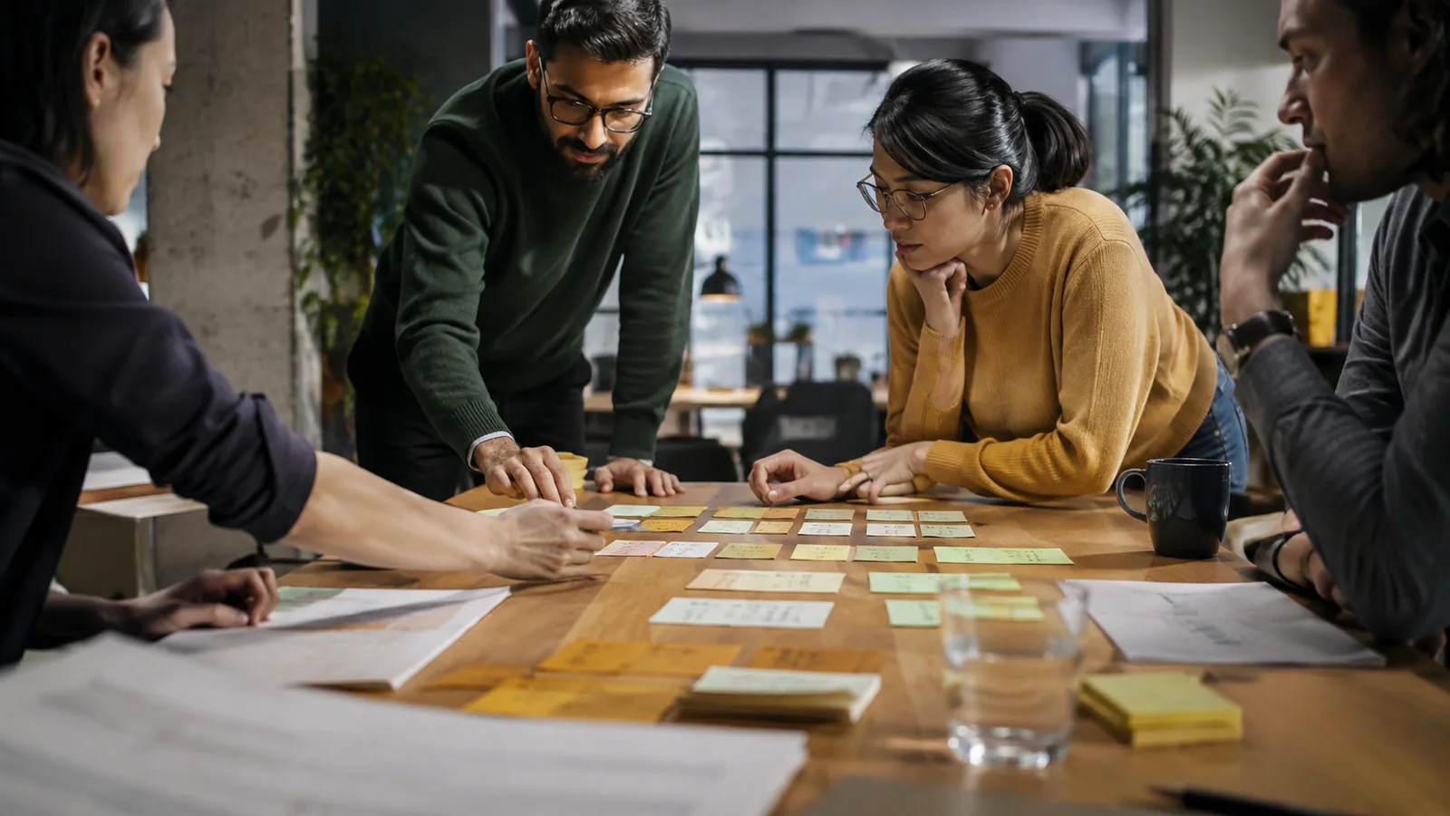 Page-specific project management scene illustrating PMI-ACP training Canada